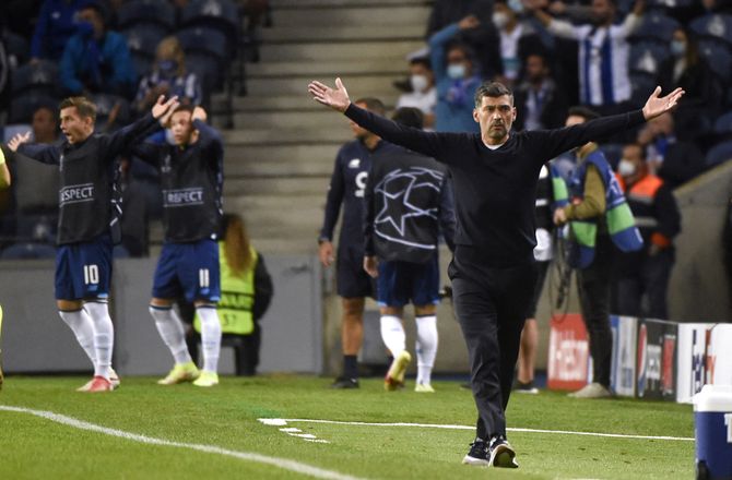 Saudi Pro League -Medie: Conceicao tager over i Al Ittihad