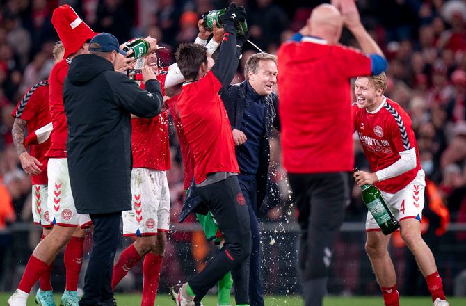 VM -To hold mangler i VM-bowlen i april