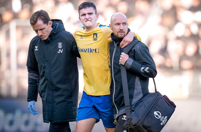 3F Superliga -Frederiksen rolig: Er eksperter i Uhres ankler 