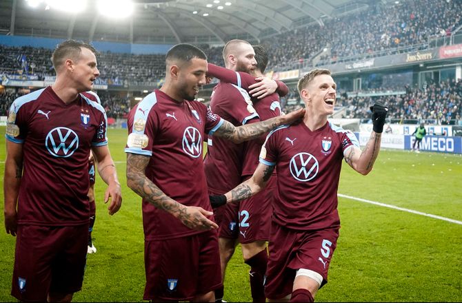 Allsvenskan -Rieks dufter guld på ny: Jon Dahl er vokset
