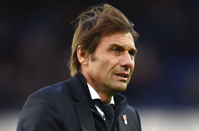 Premier League -Conte forsvarer høj løn: Mit arbejde er i top