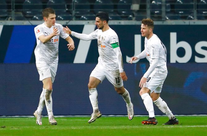 Bundesliga -Stindl-hattrick i assists bag Gladbach-storsejr