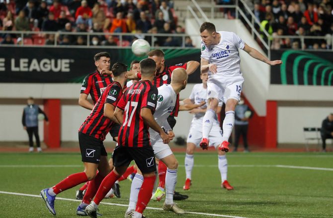 Conference League -FCK snuppede førstepladsen og avancement