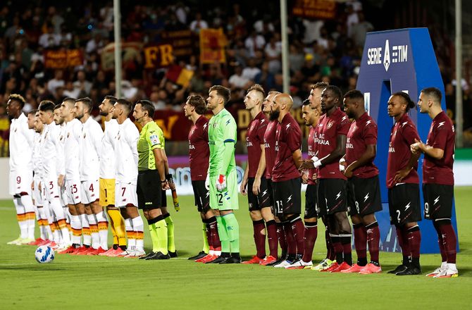 Italien -Kunne ikke slå Buffon af: Sendt til Salernitana