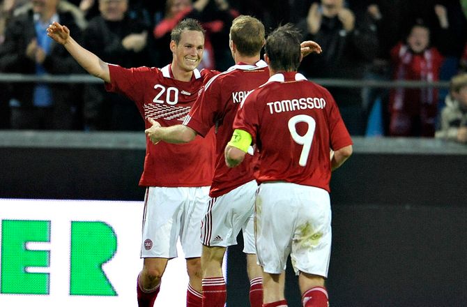 International -Danske Jabulani-klovne og Olsens had til lige tværafleveringer