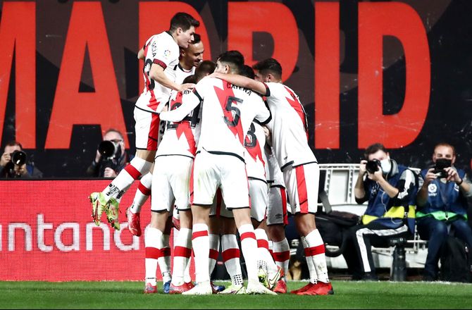 La Liga -Guardiola sikrede Rayo vigtigt point i La Liga