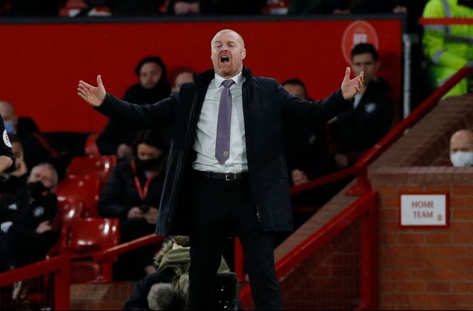 Premier League -Skuffet Burnley-træner: Giver nemme mål væk