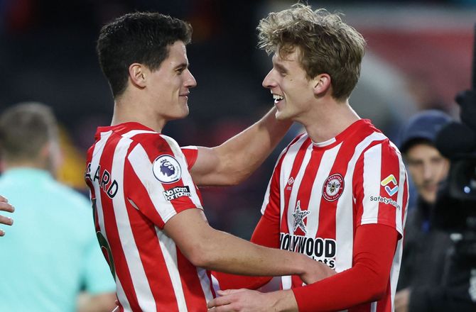 Premier League -Mads Roerslev starter i Liverpool-brag