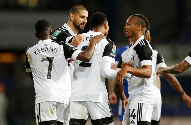 Championship -Fulham klar til PL: Forlænger med duo