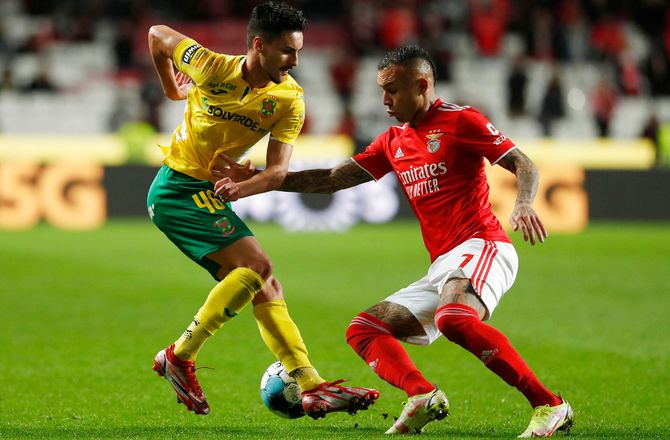 Primeira Liga -Porto henter canadisk landsholdsspiller