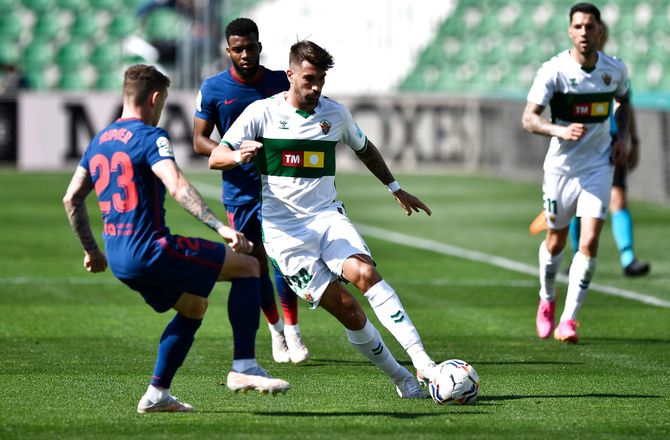 Spanien -Valladolid lejer forsvarsspiller i La Liga