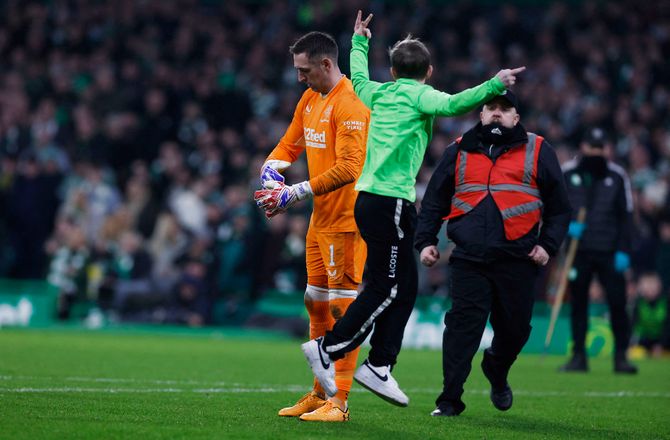 Premiership -Video: Celtic Park jubler over flabet bolddreng