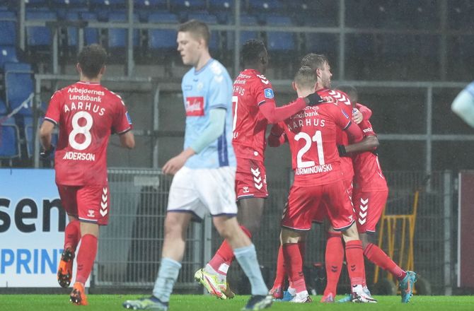 3F Superliga -AGF slog SønderjyskE efter gigantisk drop