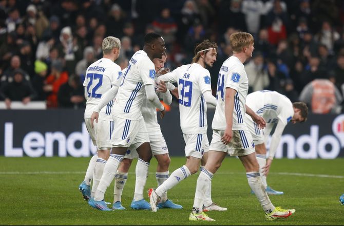 3F Superliga -FCK topper SL efter debutmål og sejr mod OB