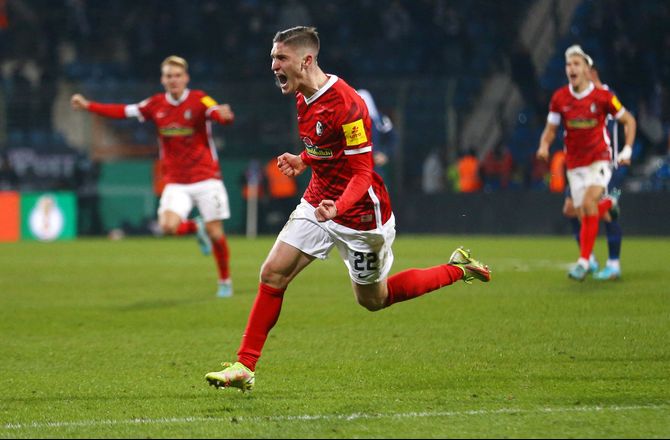 DFB Pokal -Freiburg videre efter kæmpe forsvarskiks