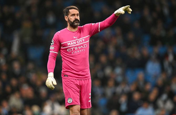 Premier League -Pep lovpriser City-veteran: I forstår ikke hans indflydelse