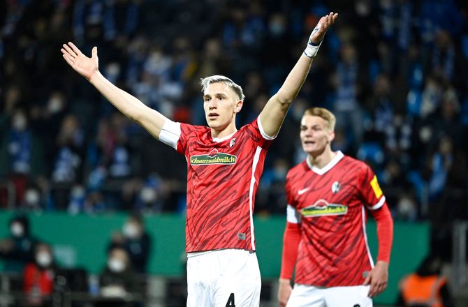 Bundesliga -Sent pragtmål ødelagde Wolfsburg-comeback