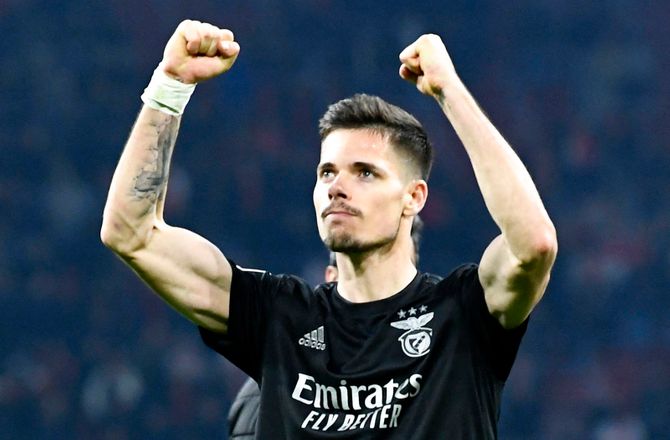 Venskabskampe -Weigl er på landsholdet efter fem års fravær