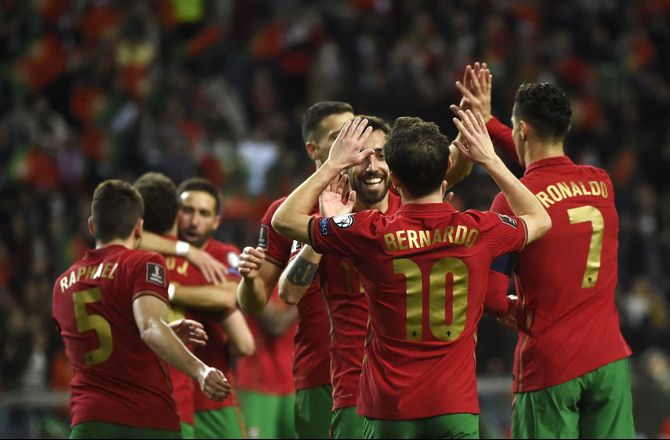 VM kval. UEFA -Portugal tæt på VM efter drama mod Tyrkiet