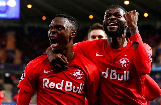Bundesliga -Skiftede i sommer: Salzburg henter midtstopper hjem fra Frankfurt