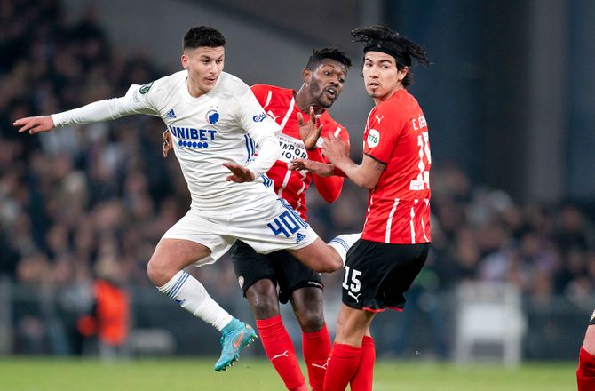 3F Superliga -Roonys bror tog med til FCK: Han er dygtig
