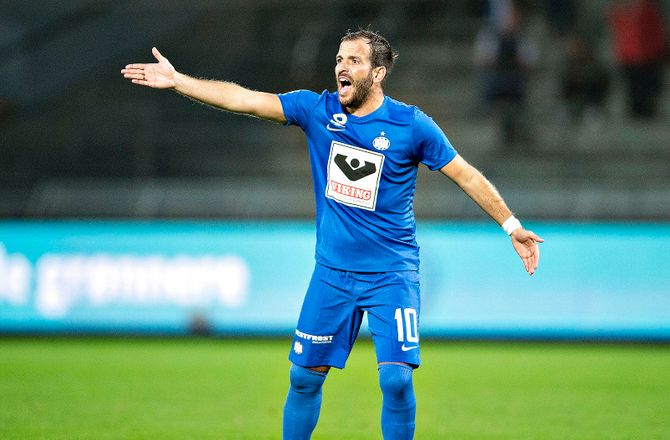 Liga I -Van der Vaart joker om comeback: Mutu kan bare ringe
