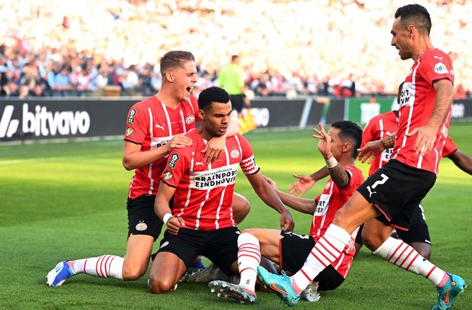 KNVB Cup -PSV er pokalvindere efter vildt lyn-comeback