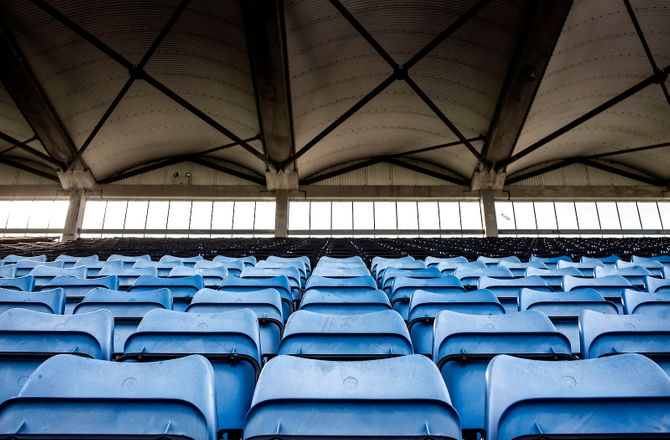Premiership -Dobbelt benbrud koster sæsonen for skotsk landsholdskeeper