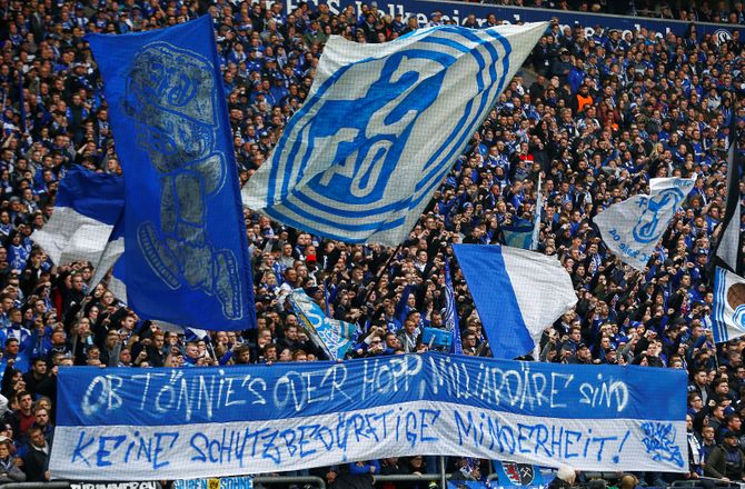 2. Bundesliga -Schalke 04 snupper Freiburg-lejesvend