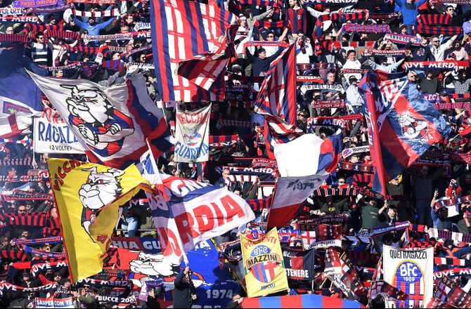 Serie A -Medie: Bologna snyder Juventus for 17-årigt supertalent 