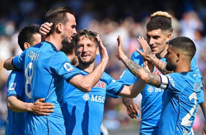 Serie A -Napoli vandt med tenniscifre over Sassuolo