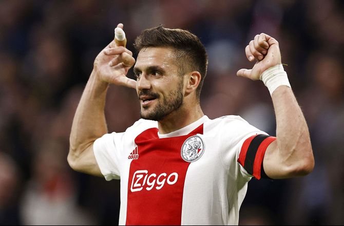 Æresdivisionen -Tadic- og Klaassen-perler bag vigtig Ajax-sejr