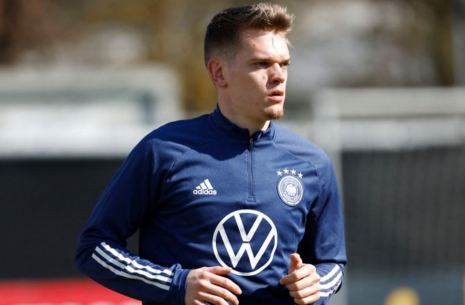 Bundesliga -Ginter skifter hjem: Meget specielt for mig