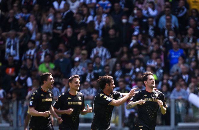 Serie B -Venezia-kaptajn stopper karrieren