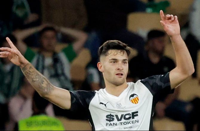 La Liga -Succes i Valencia: Lejesvend får fast aftale