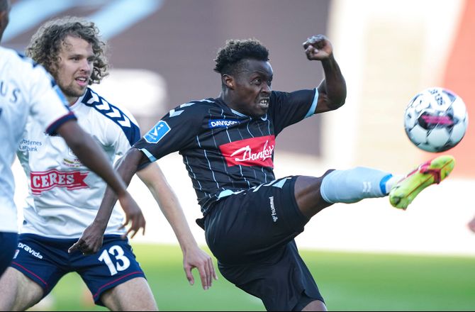 Eliteserien -Michelsens HamKam henter Rilwan Hassan 