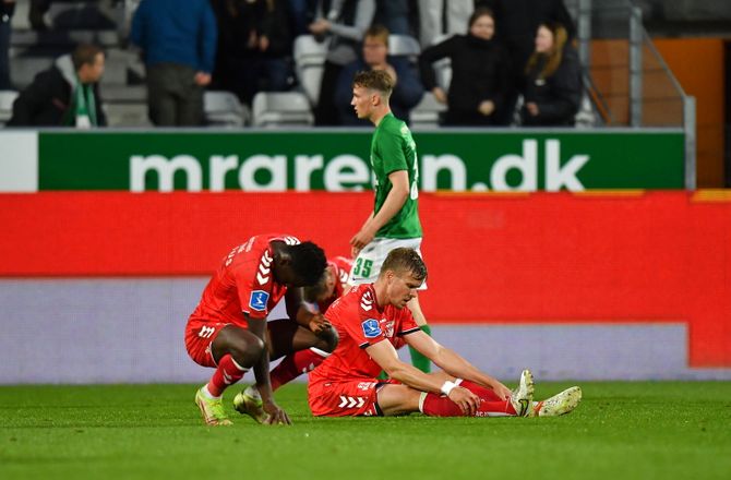 3F Superliga -AGF-direktør: Det var ynkeligt at se på