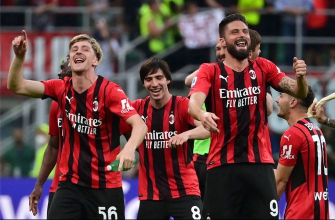 Serie A -Milan kan tage første mesterskab i 11 år