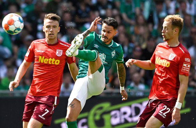 2. Bundesliga -St. Pauli henter tysk midtbane i Freiburg