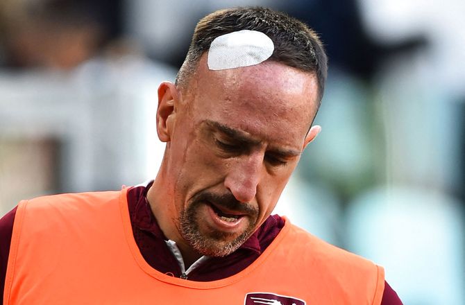 Serie A -Betændelse tvang Ribéry til stop: Benet var tæt på at blive amputeret 