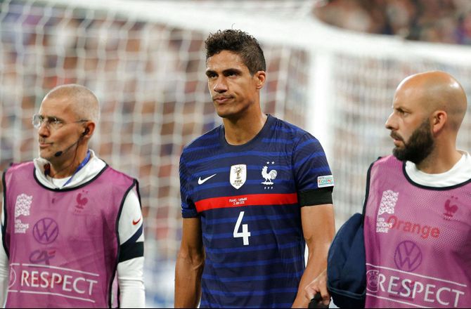 VM -Varane og Benzema er med i fransk VM-trup: Se den her
