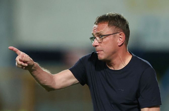 Østrig -Efter homofobiske tilråb: Rangnick vrager flere spillere