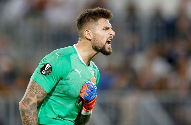 Ligue 1 -Rutineret keeper forlader Bordeaux
