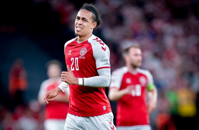 UEFA Nations League A -Bekymret Yussuf Poulsen: Noget er galt