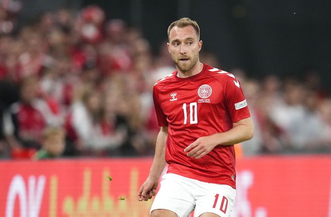 UEFA Nations League A -Eriksen om fremtid: Mobilen er tændt på ferien