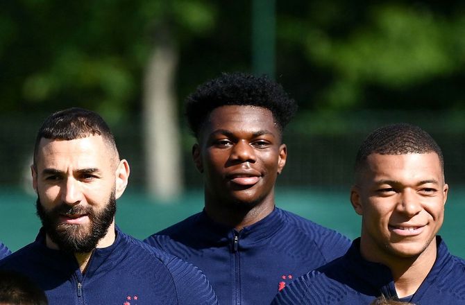 International -Tchouameni: Mbappé ville lokke mig til PSG