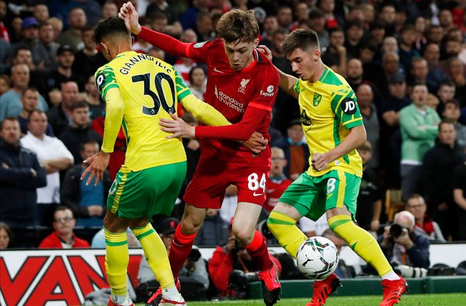 Premier League -Liverpool-talent er med på træningslejr: Skal kæmpe for min plads