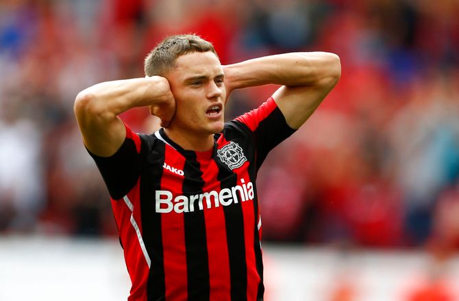Bundesliga -Leverkusen forlænger med ungt stortalent