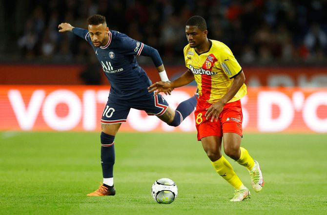 Premier League -Medie: Doucoure til lægetjek i Palace torsdag