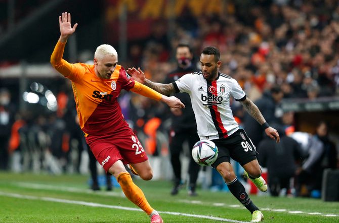 Super Lig -Besiktas ophæver Teixeiras kontrakt